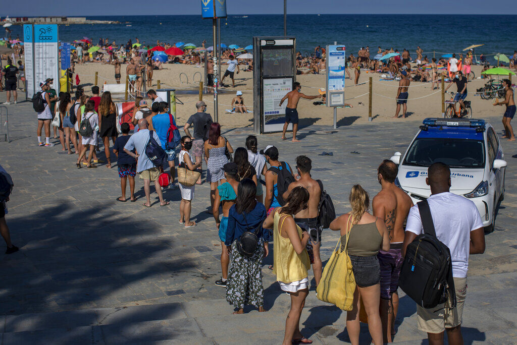 APTOPIX Virus Outbreak Spain